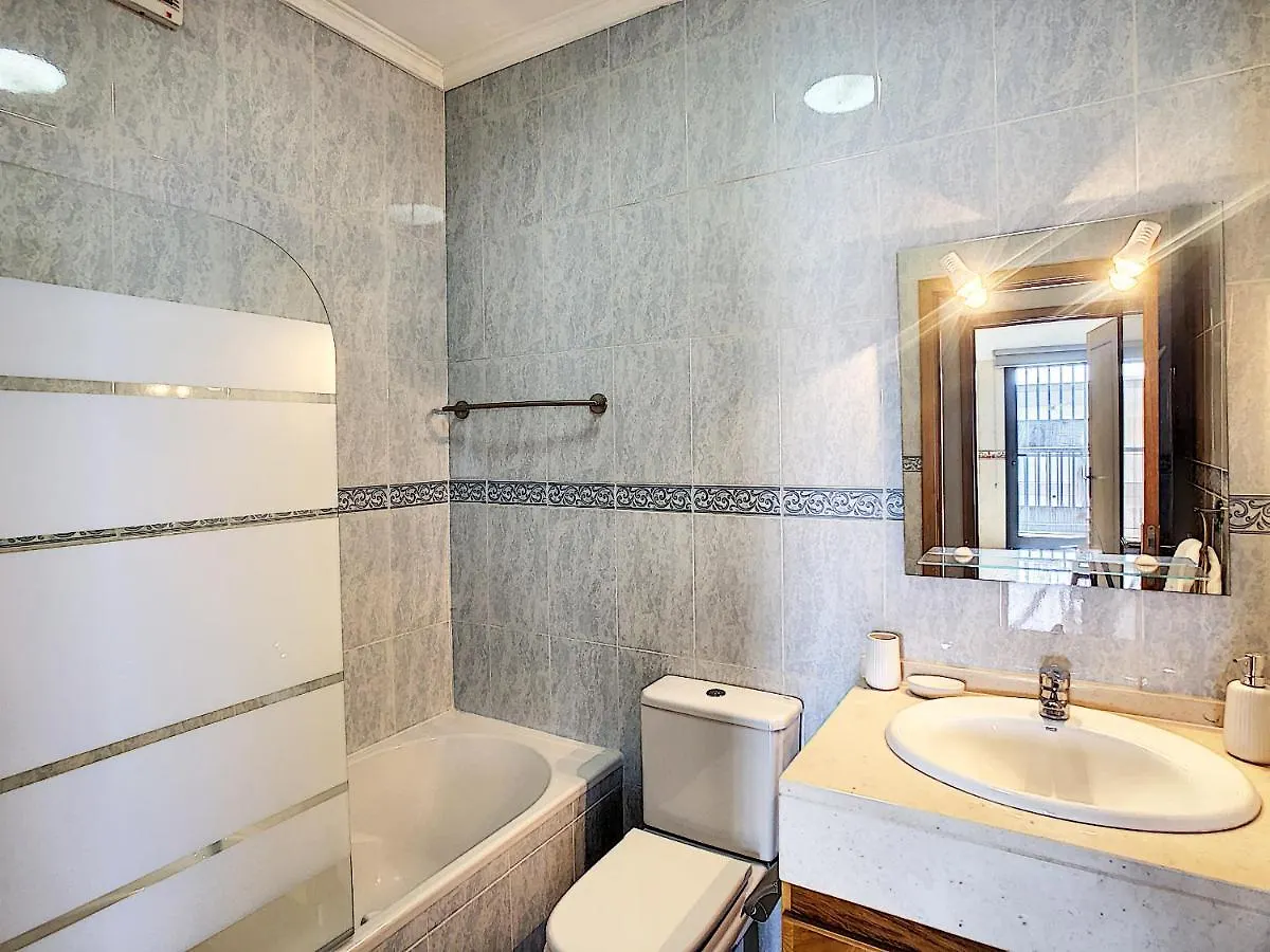 Gemini Apartment By Lovelystay فونشال